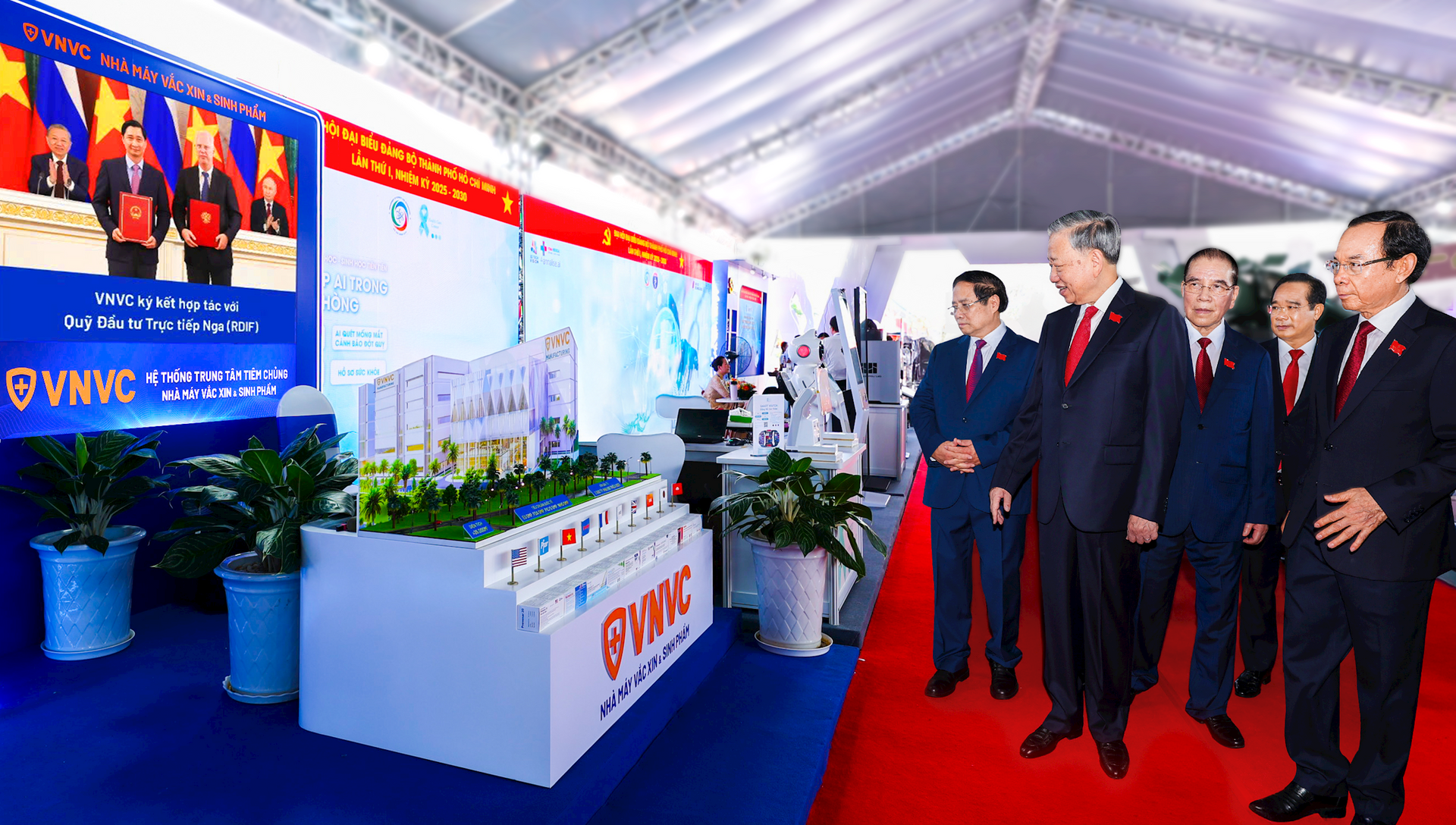 tong-bi-thu-to-lam-va-cac-lanh-dao-nguyen-lanh-dao-dang-va-nha-nuoc-da-tham-quan-khong-gian-trien-lam-he-sinh-thai-benh-vien-tam-anh-vac-xin-vnvc.png