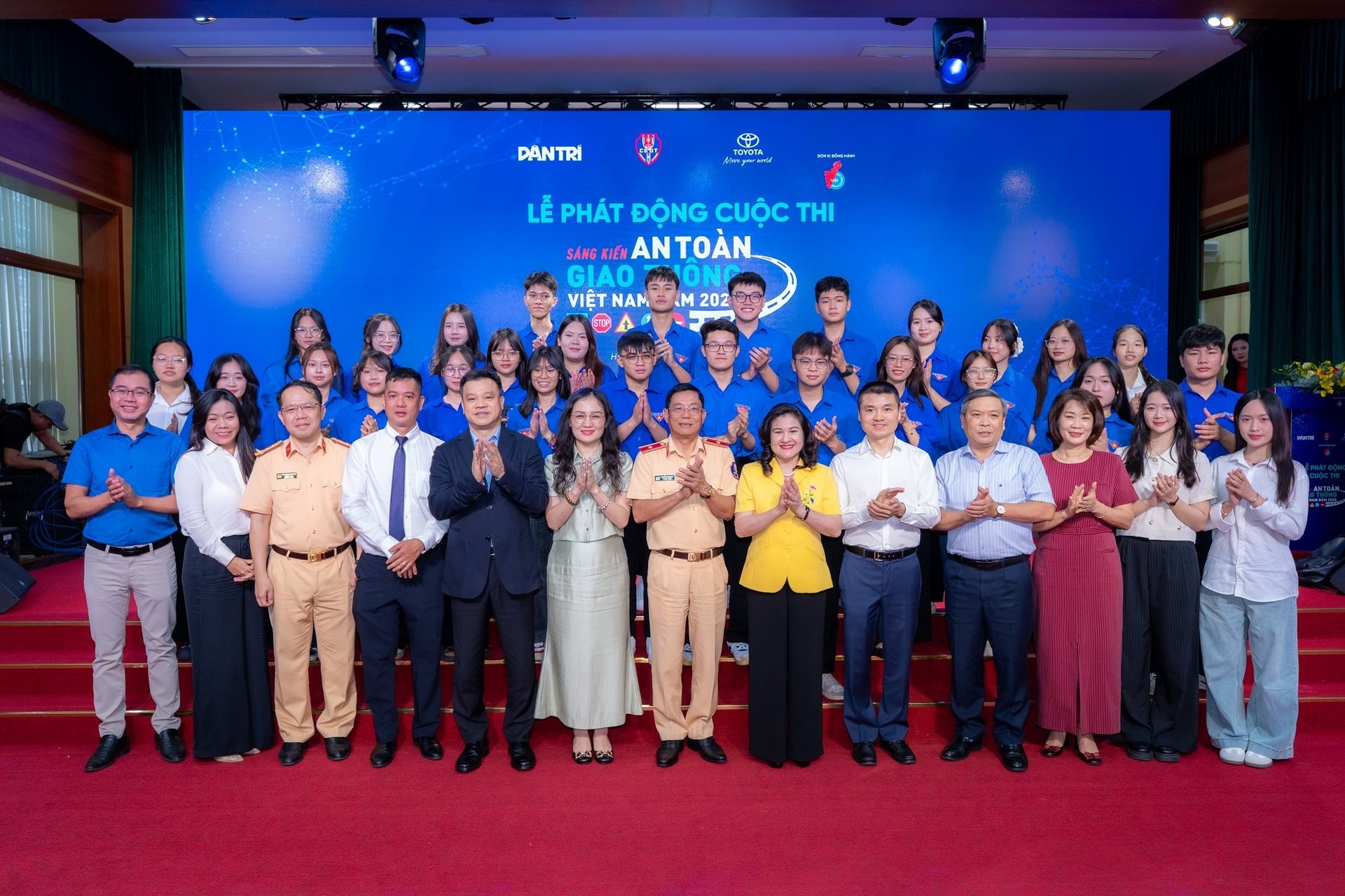 le-phat-dong-chuong-trinh-sang-kien-atgt-2025-1-.jpg