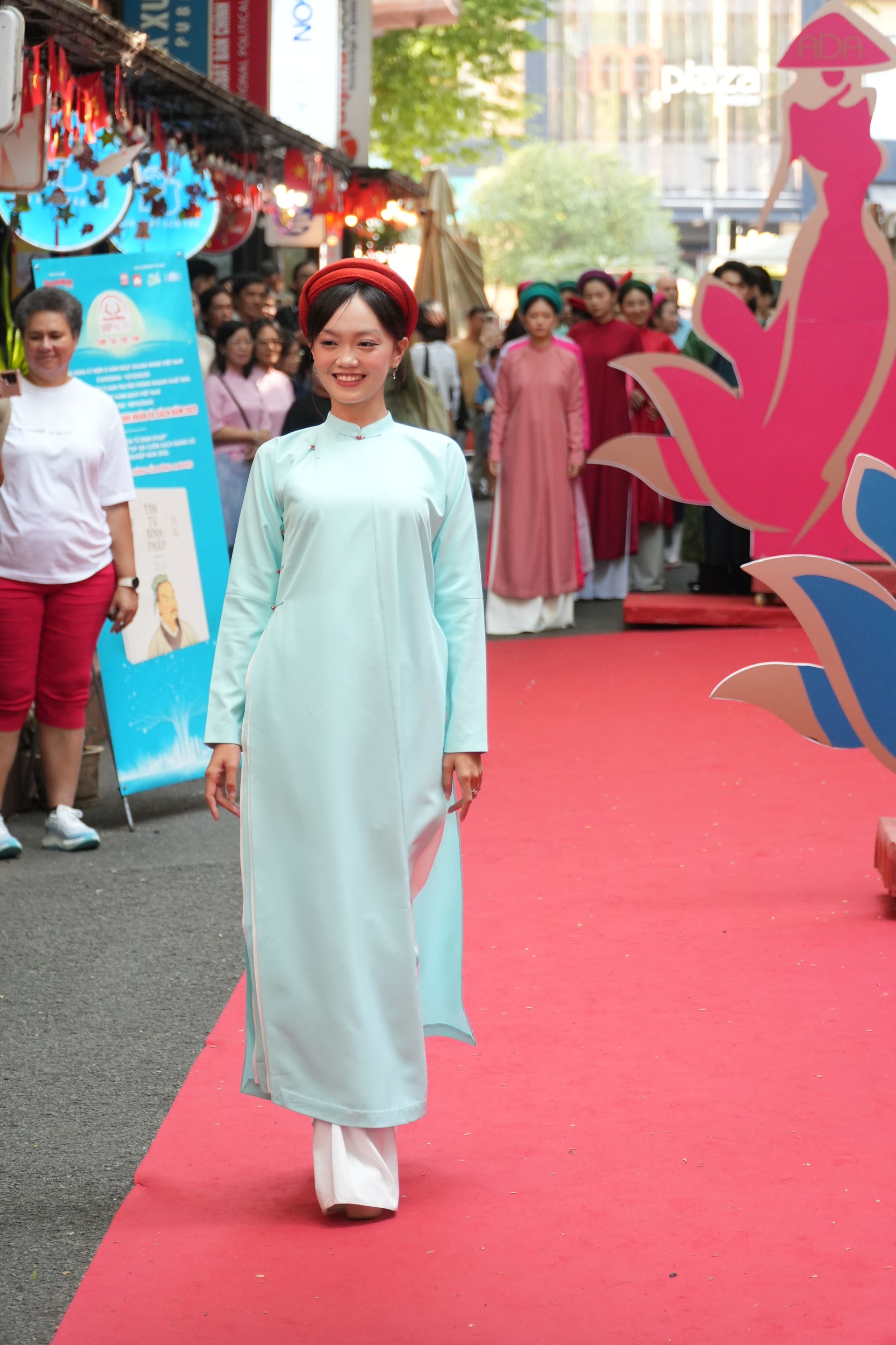 dsc05998-min.jpg