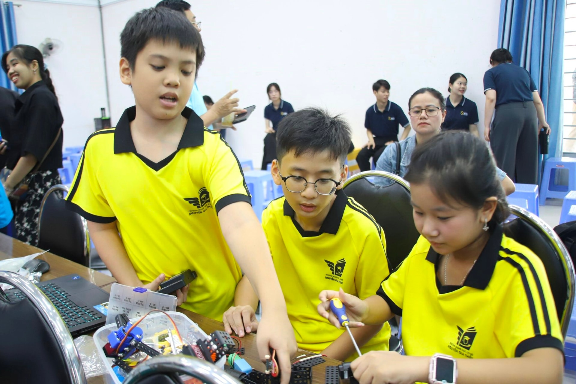hoc-sinh-tap-huan-1.jpg