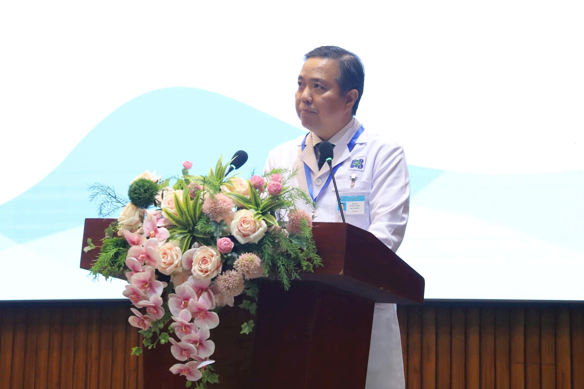 bs.ckii-vo-duc-hieu-pho-giam-doc-benh-vien-ung-buou-tp.hc.jpg