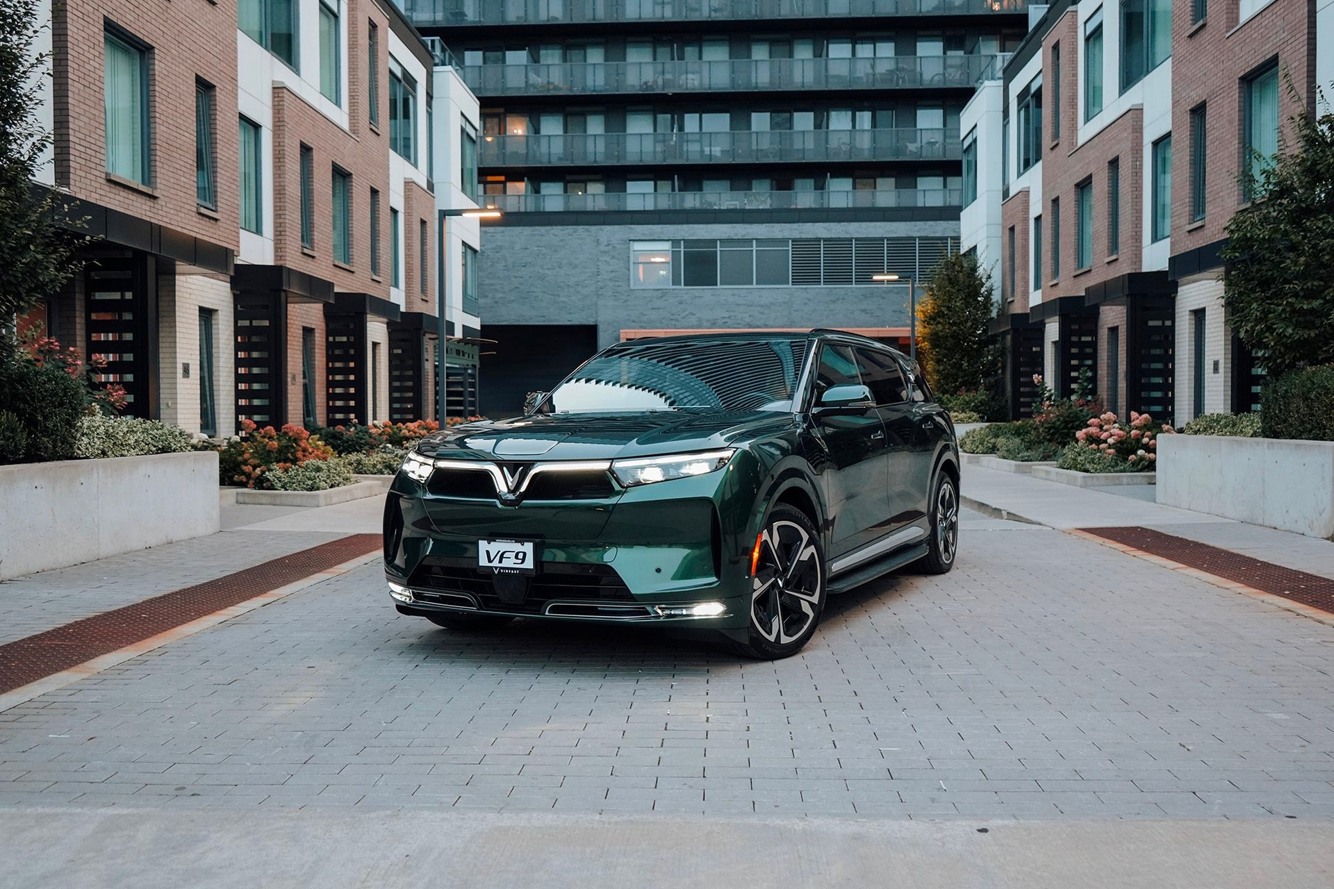 vinfast-vf-9.jpg
