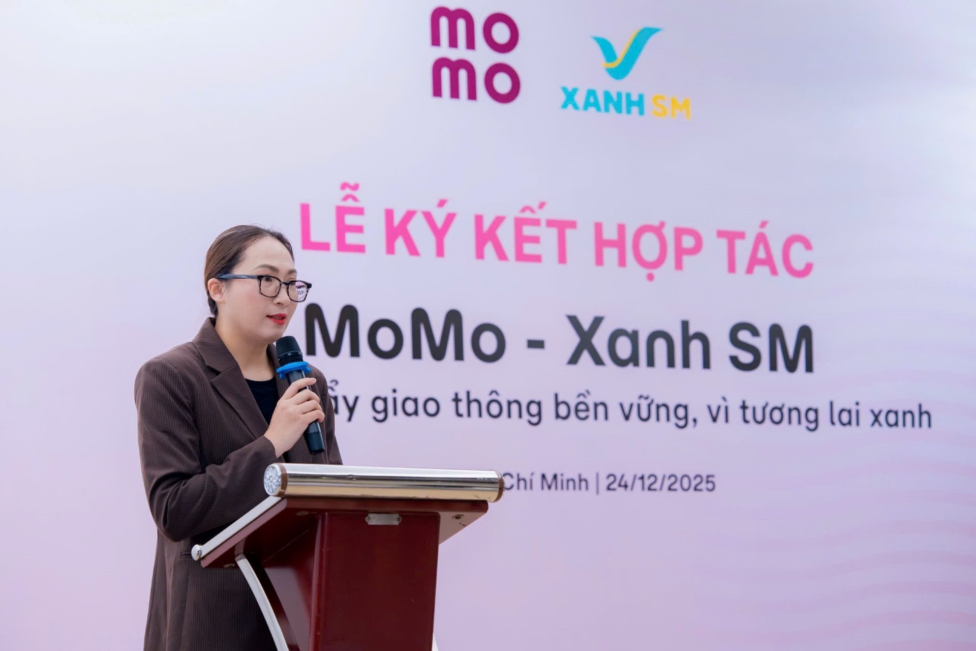 mou-xanh-sm_momo-4.jpg
