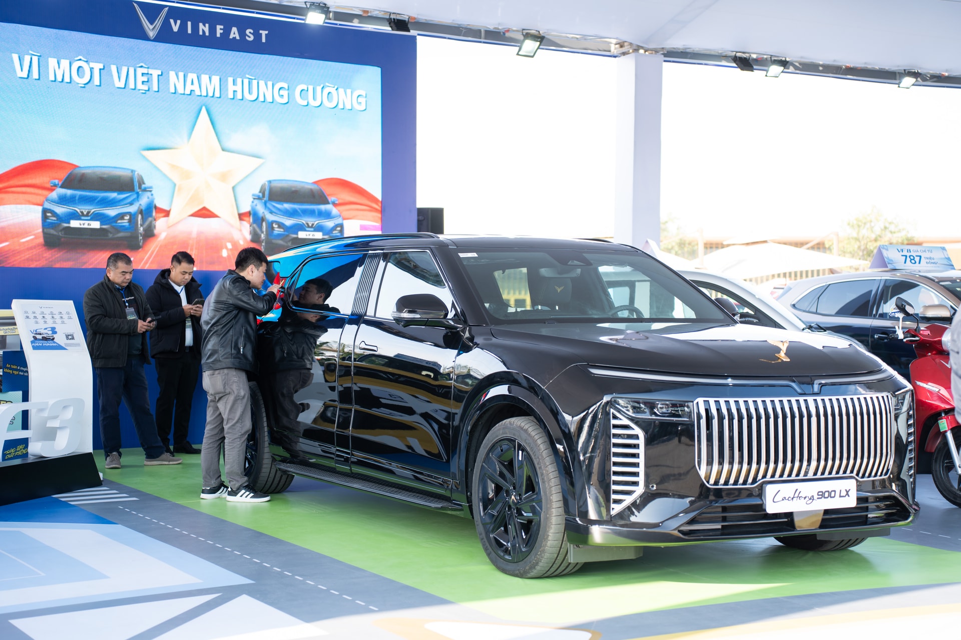 vinfast-tham-du-trien-lam-vietnam-mobility-show-3.jpg