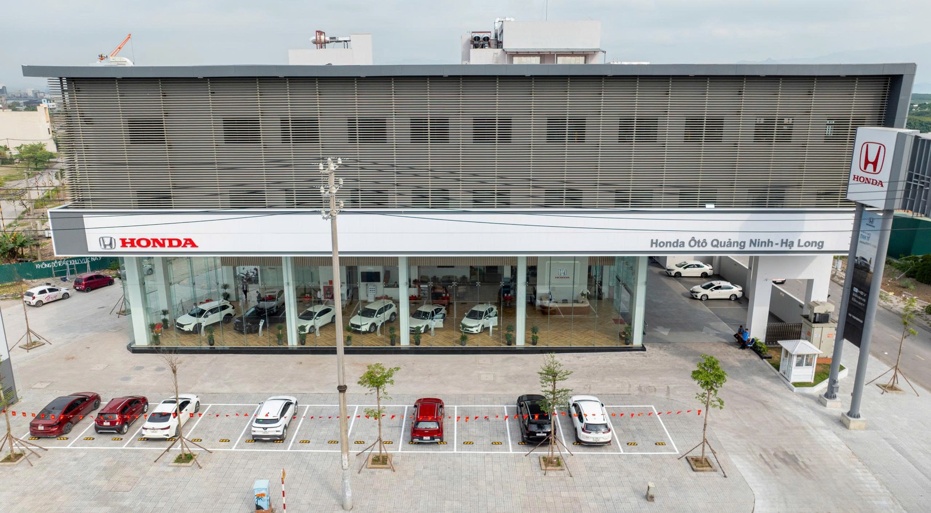 dai-ly-honda-oto-quang-ninh-ha-long-1.jpg