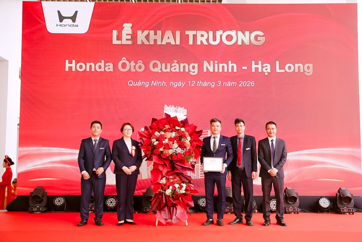 dai-ly-honda-oto-quang-ninh-ha-long-2.jpg