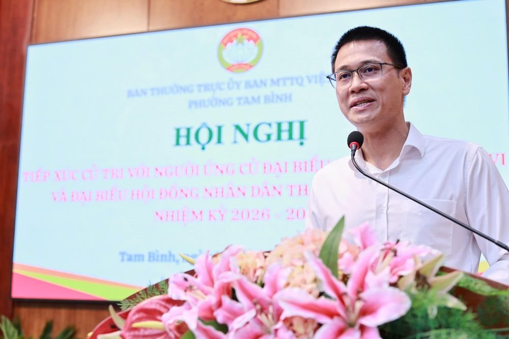 ong-nguyen-viet-long.jpg