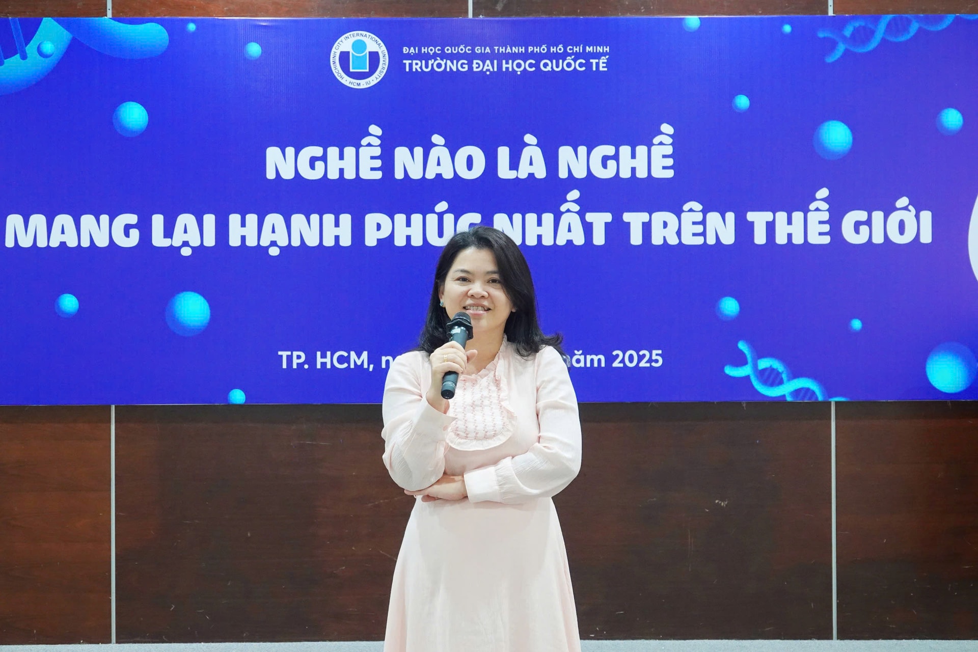 pgs-nguyen-thi-hiep-1.jpg