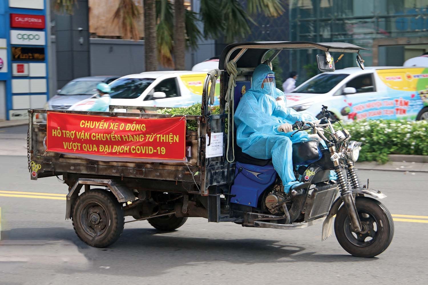 nghia-tinh-nguoi-sai-gon-trong-cuoc-chien-voi-dai-dich-covid-19.jpg