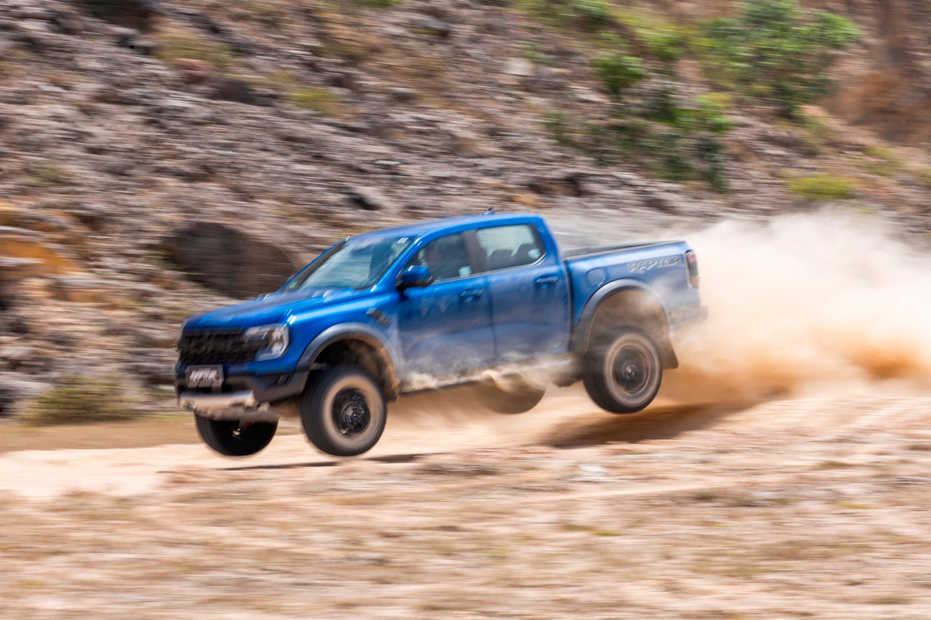 ford-moi-thang-5-2026-ranger.jpg
