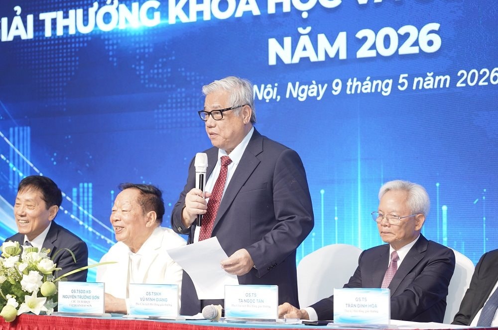 gs.tskh-vu-minh-giang_pho-chu-tich-hdgt.jpg