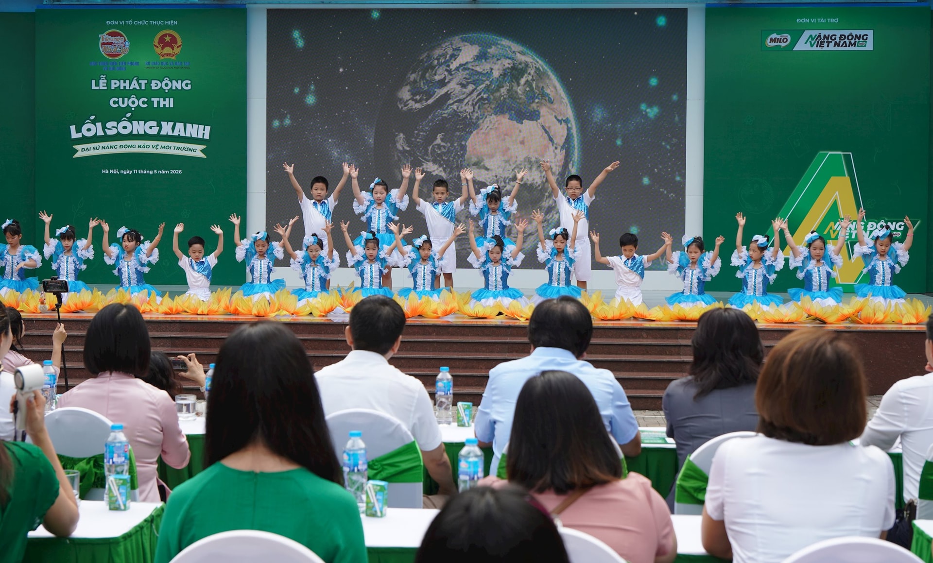 le-phat-dong-cuoc-thi-loi-song-xanh-dai-su-nang-dong-bao-ve-moi-truong-dien-ra-sang-11_5-tai-truong-tieu-hoc-phuong-mai-ha-noi-..jpg