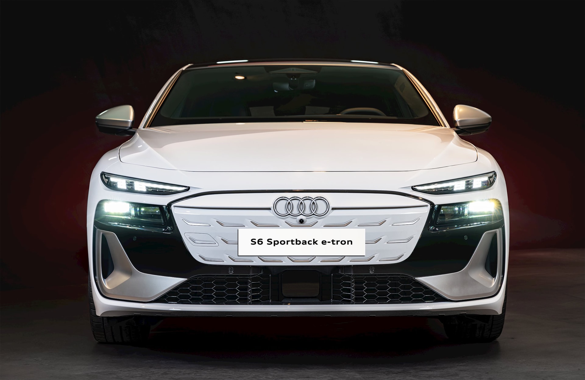 audi-s6-sportback-e-tron-2.jpg