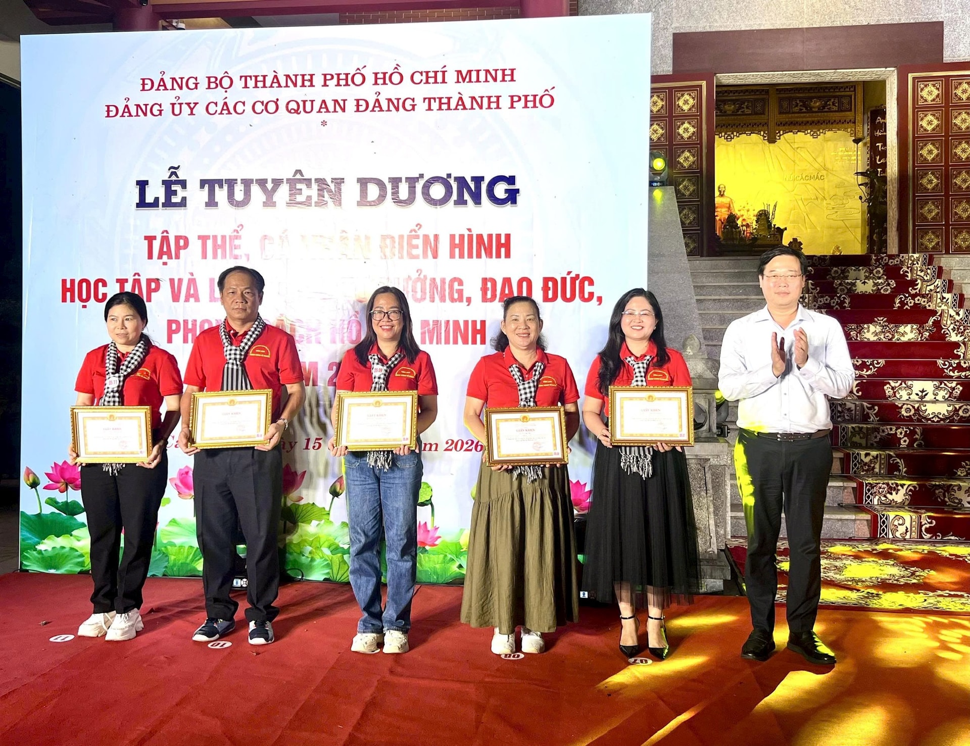 le-tuyen-duong-3.jpg