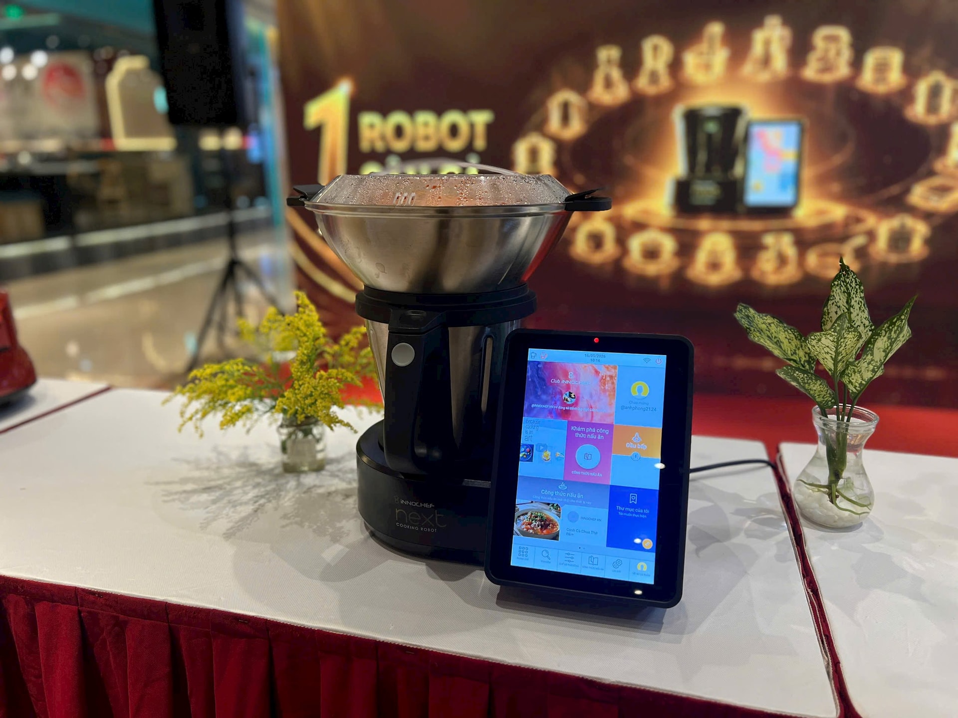 robot.jpg