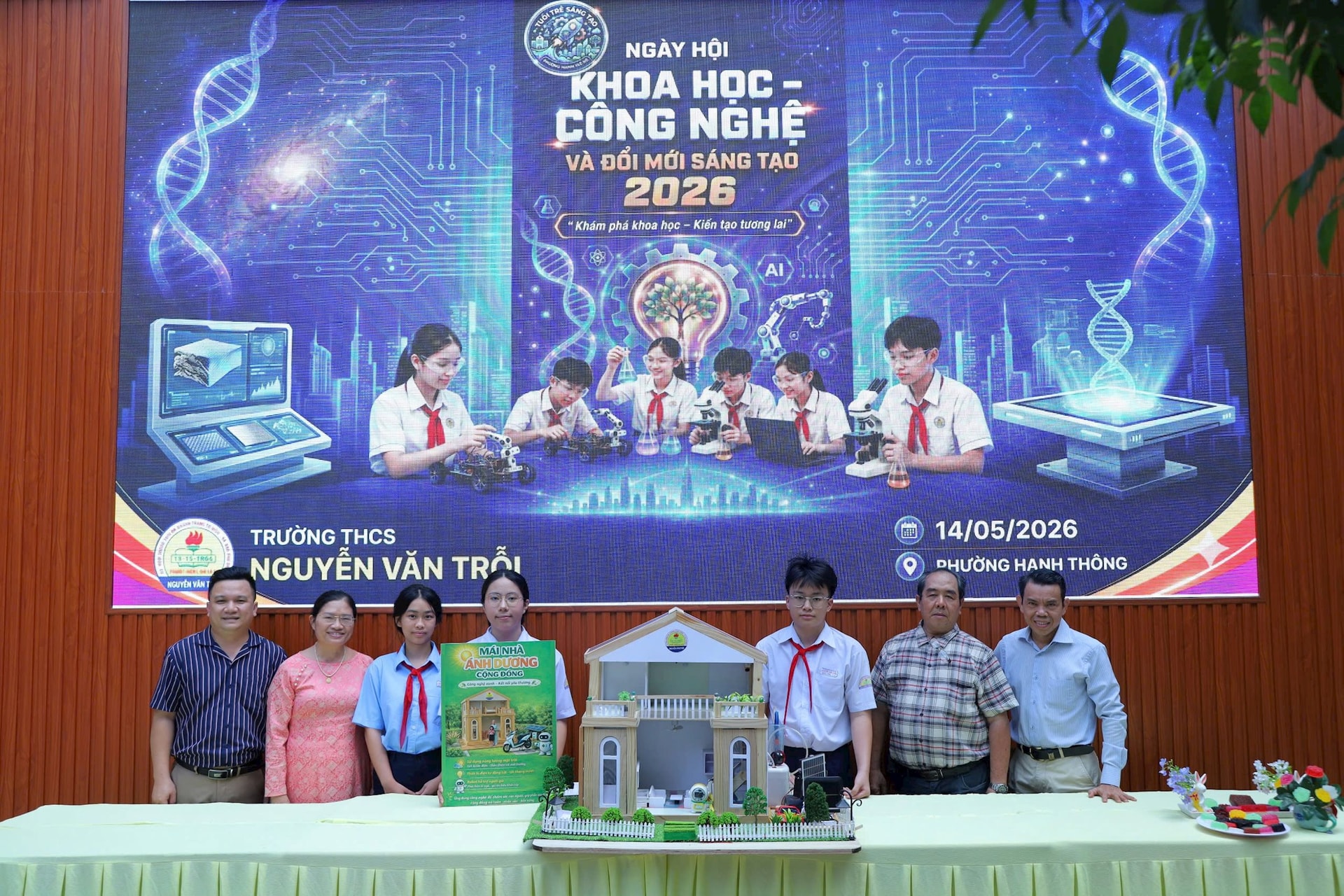 z7837628306315_1f6e9f2f0df37179a9cc6f726185f245.jpg