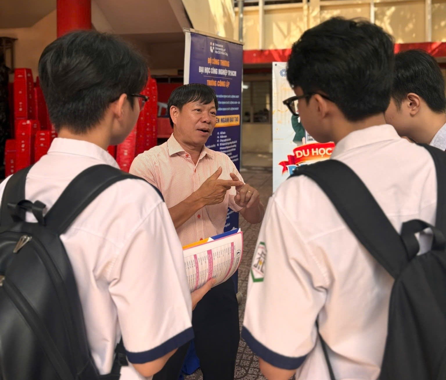 nguyen-trung-nhan-8.jpg
