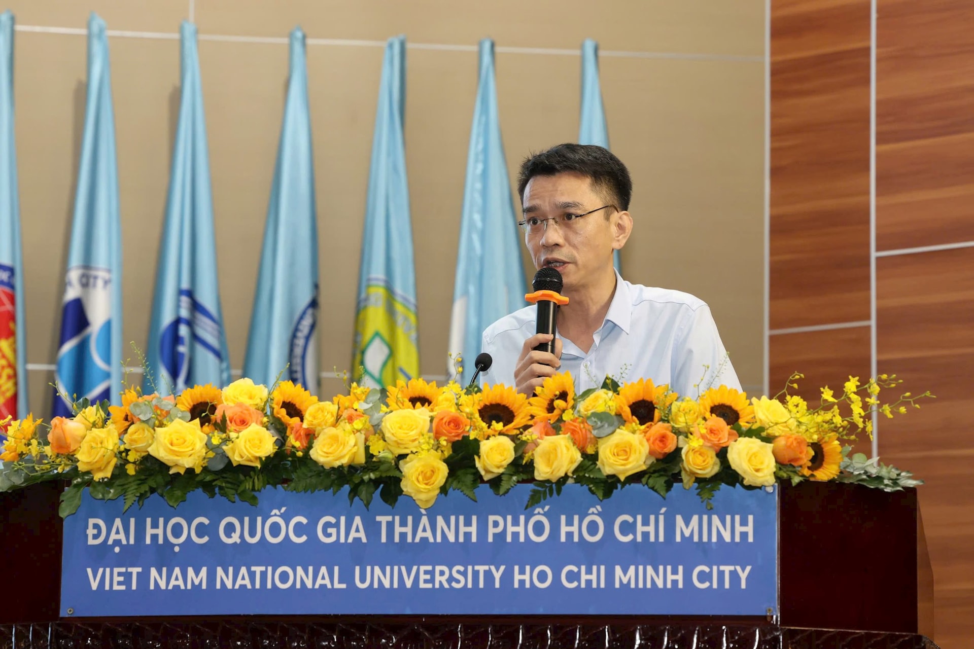 ong-luu-quang-minh-pho-vu-truong-vu-khoa-hoc-ky-thuat-va-cong-nghe.-.jpg