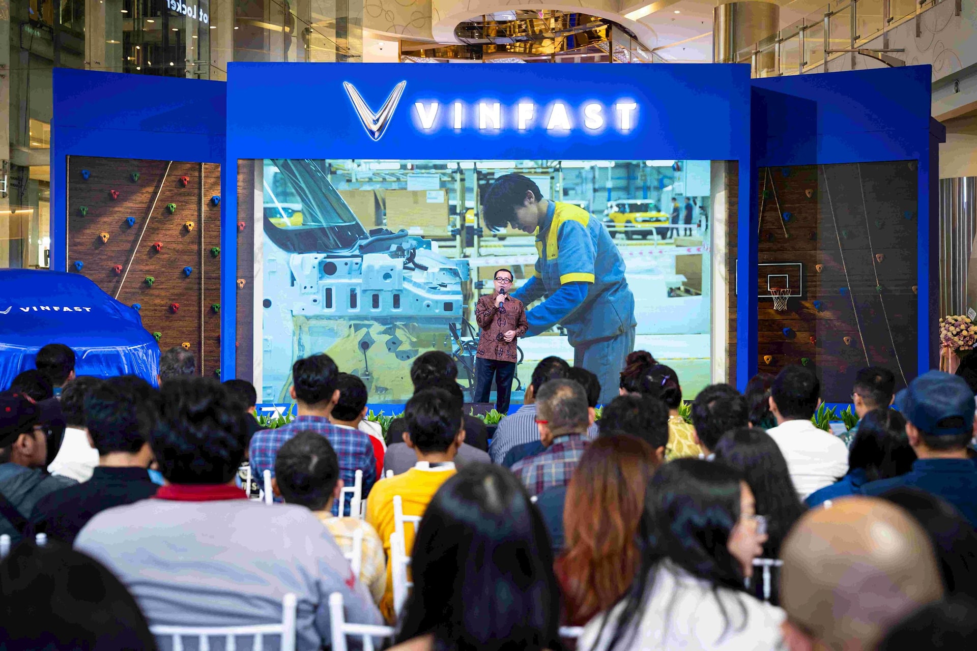 vf-tai-khoi-dong-mpv-7-1.jpg