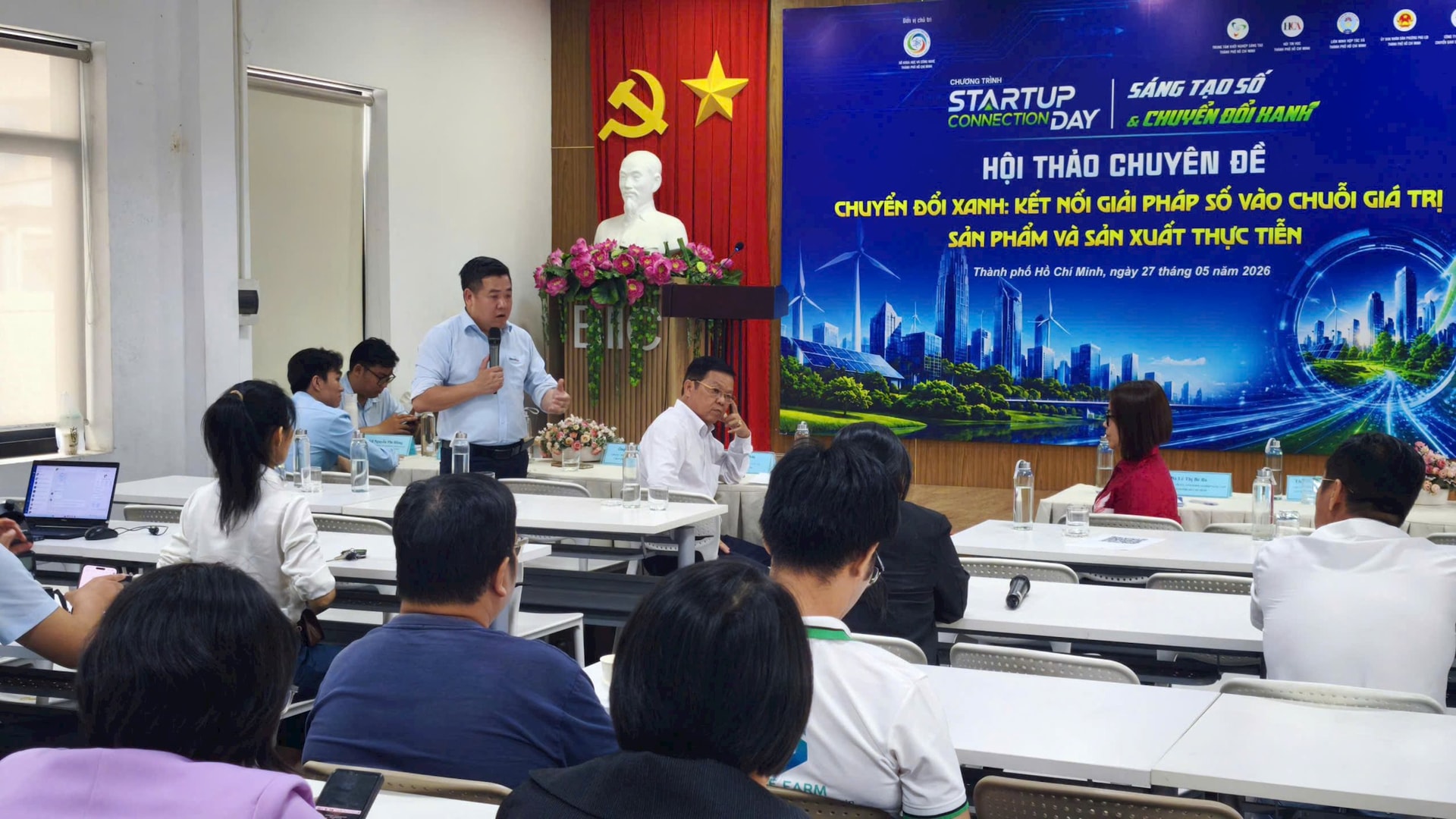 ong-pham-van-quan.jpg