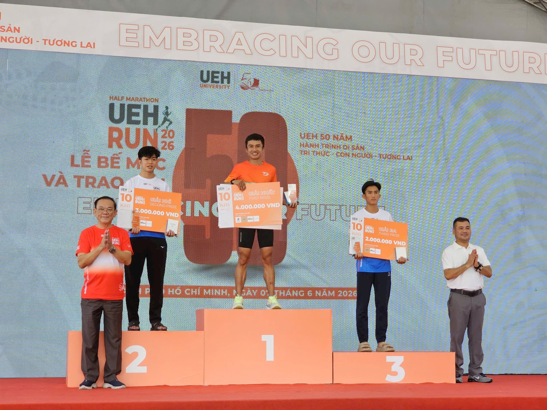 ueh-run-half-marathon-2026-10km-nam.jpg