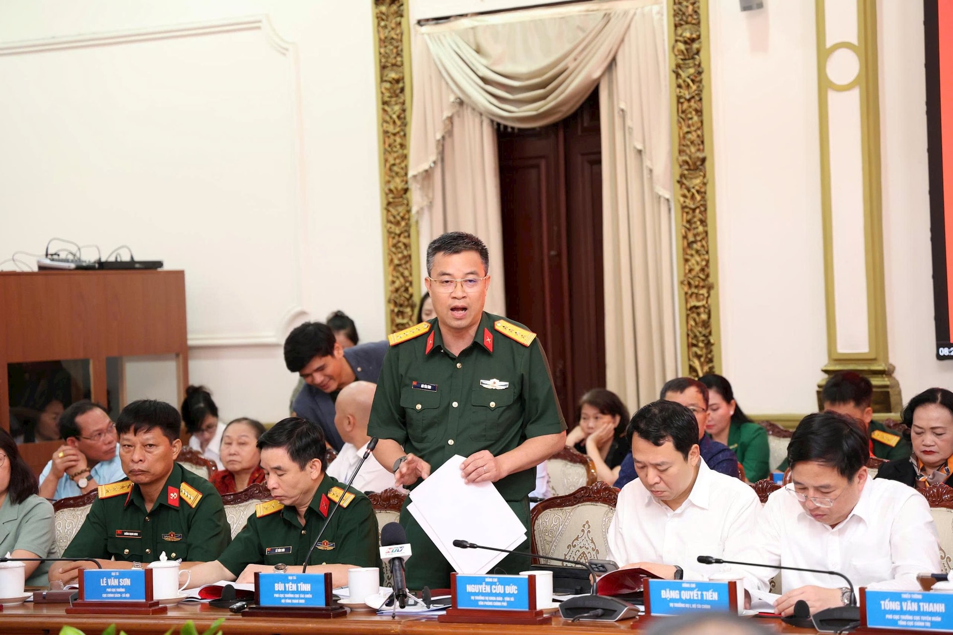 bui-yen-tinh.jpg