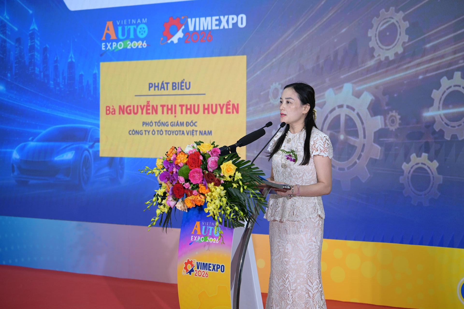ba-nguyen-thi-thu-huyen-pho-tong-giam-doc-tmv-1-.jpg