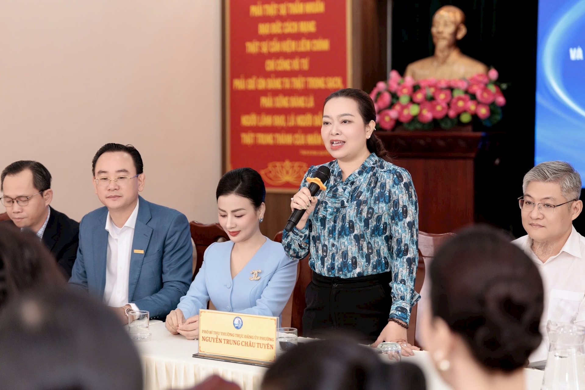 ba-nguyen-trung-chau-tuyen-pctphuong-cau-ong-lanh.jpg