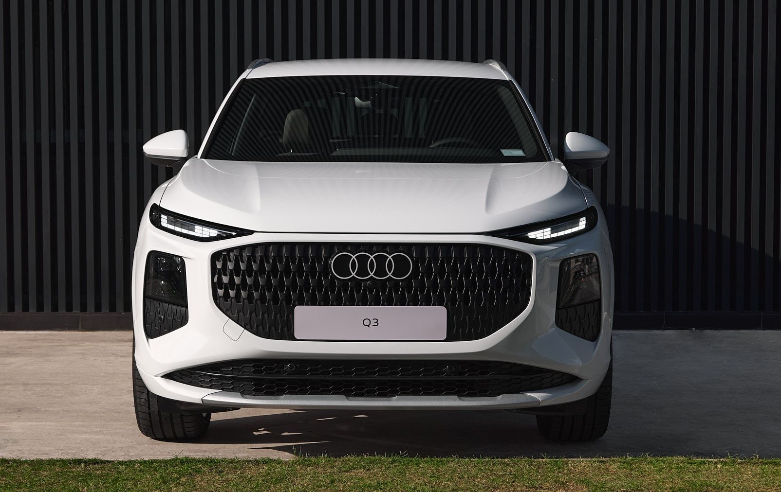 audi-q3-1.jpg