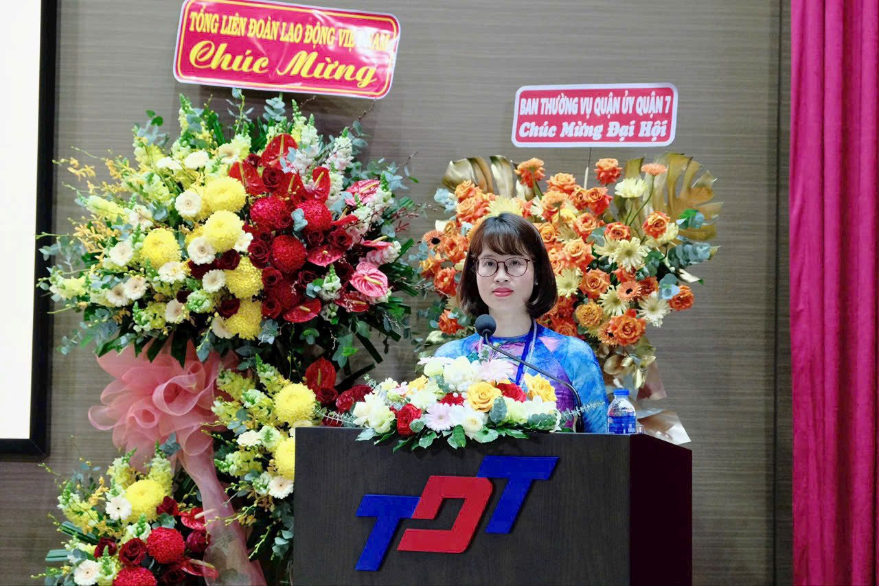 thanh-huyen-dh-ton-duc-thang.jpg