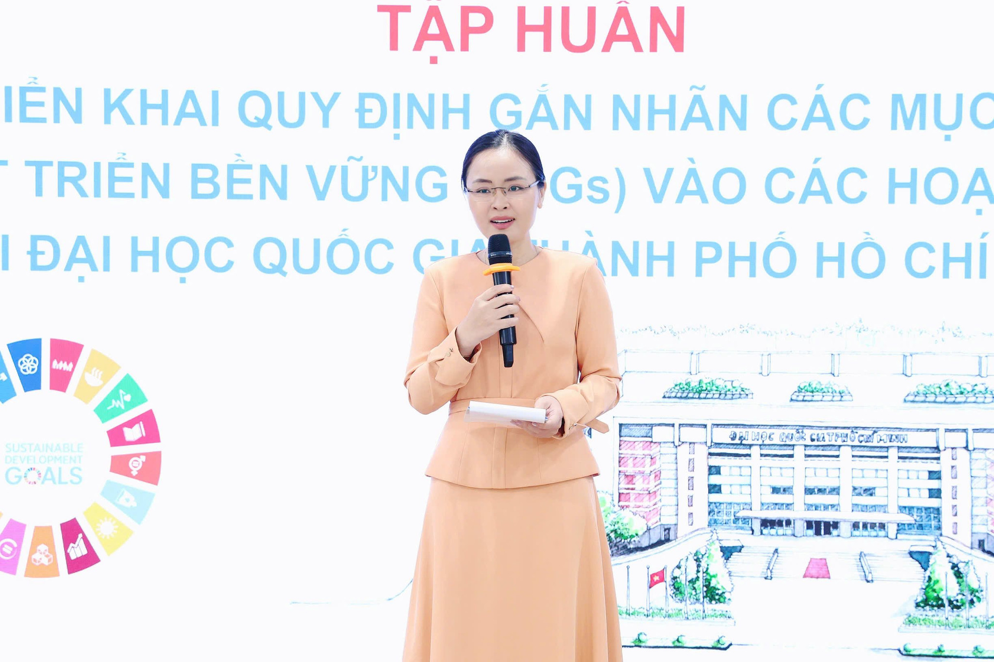 bich-ngoc-iu.jpg