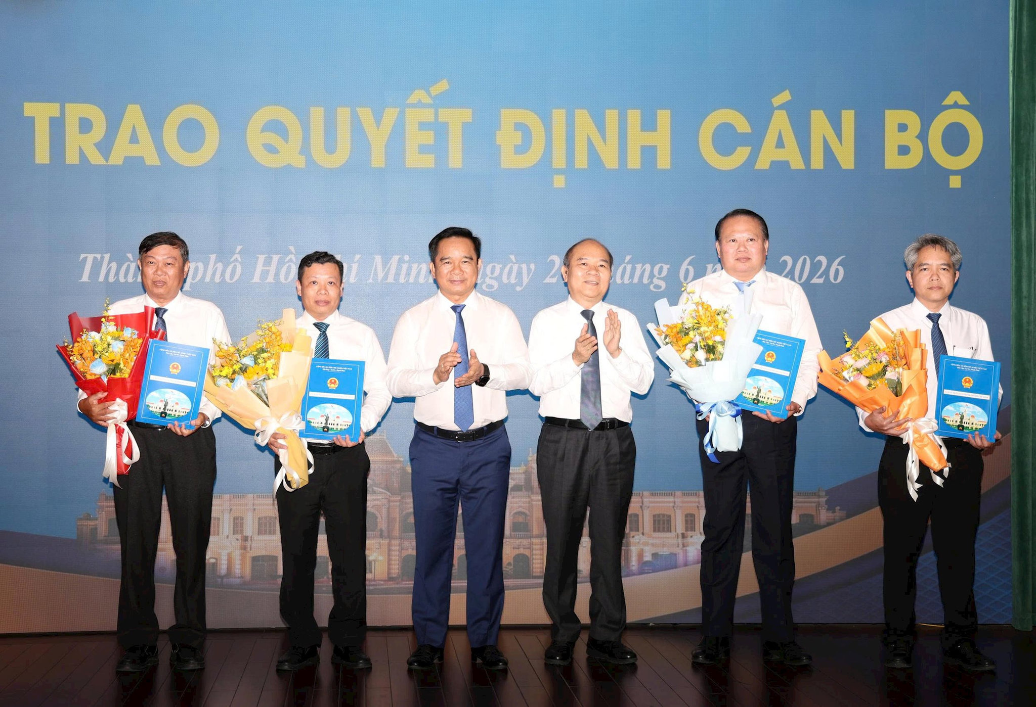 trao-quyet-dinh-29-6.jpg