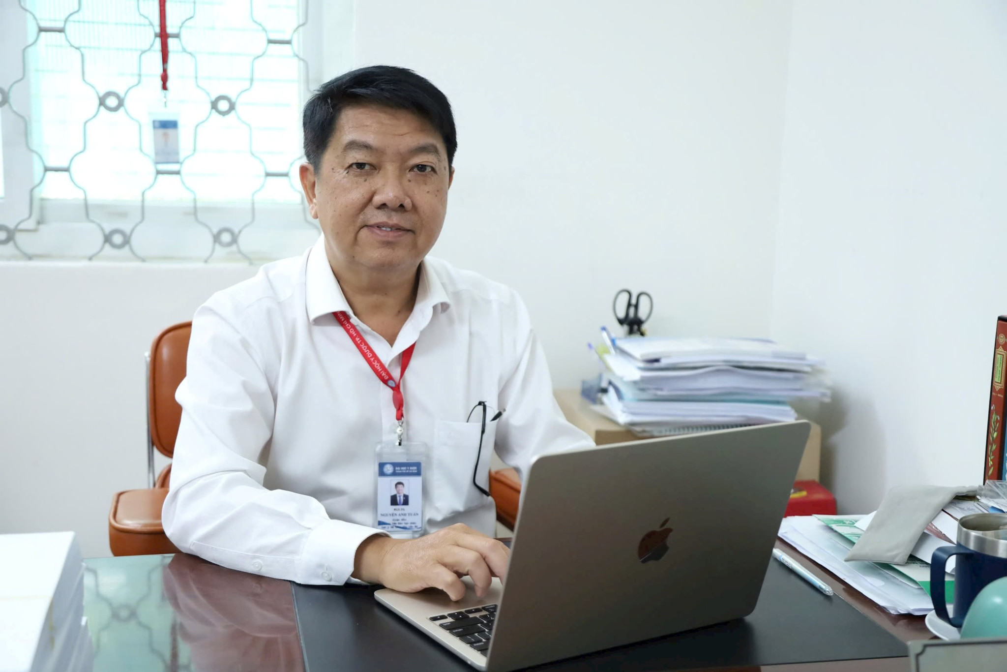 pgs-anh-tuan.jpg