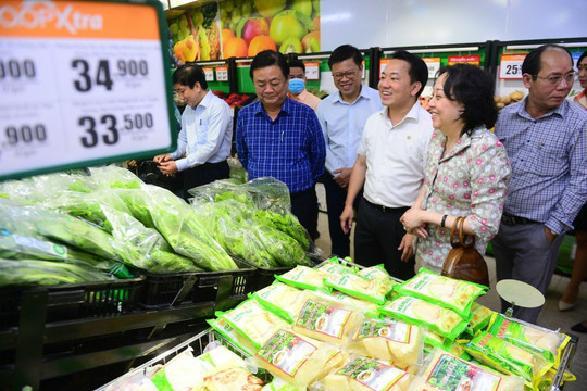 Đảm bảo an toàn thực phẩm và minh bạch nguồn gốc xuất xứ cho người tiêu dùng Việt Nam