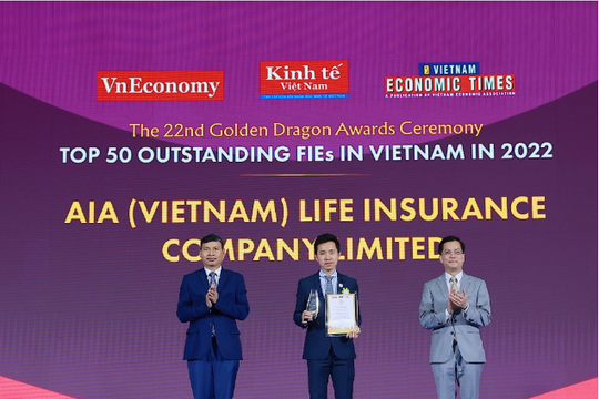 AIA Việt Nam nhận giải thưởng doanh nghiệp chuyển đổi số xuất sắc