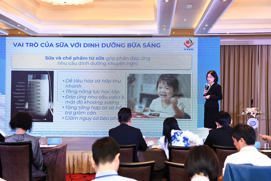 Chuyên gia đưa giải pháp thiết thực cải thiện thực trạng dinh dưỡng bữa sáng cho trẻ em Việt