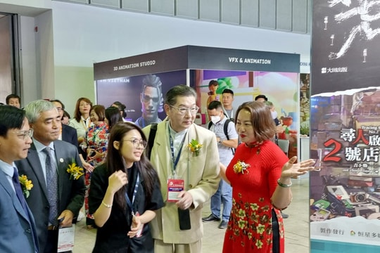 Vietnam ICTComm 2023: Ngày hội giao thương công nghệ thông tin & truyền thông