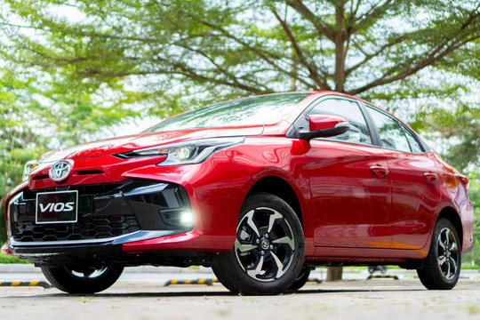 Toyota Vios lọt top 10 xe bán chạy nhất thị trường tháng 9/2023
