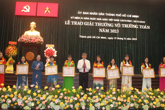 TP.HCM tôn vinh 50 nhà giáo tiêu biểu đạt giải Võ Trường Toản