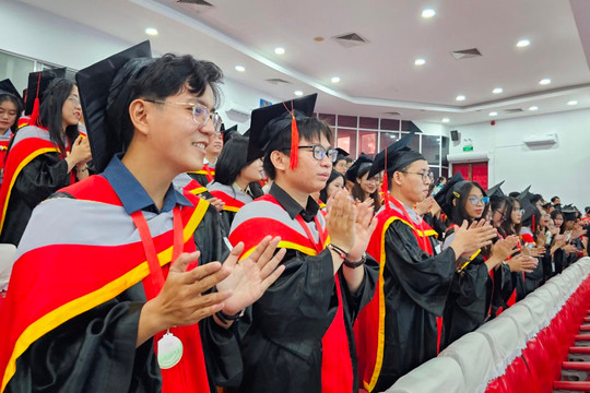 Trường ĐH Y Khoa Phạm Ngọc Thạch: Hơn 1.200 sinh viên tốt nghiệp