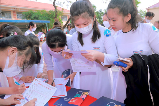 Trường Đại học Văn Lang nhận hồ sơ đăng ký tuyển sinh năm 2024 đợt 1