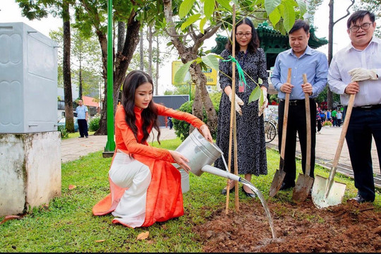 Hoa hậu Môi trường Thế giới Nguyễn Thanh Hà: Thay đổi tương lai từ biến đổi khí hậu