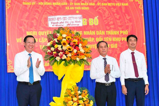 Chủ tịch Phan Văn Mãi dự lễ công bố thành lập khu phố, ấp tại Cần Giờ