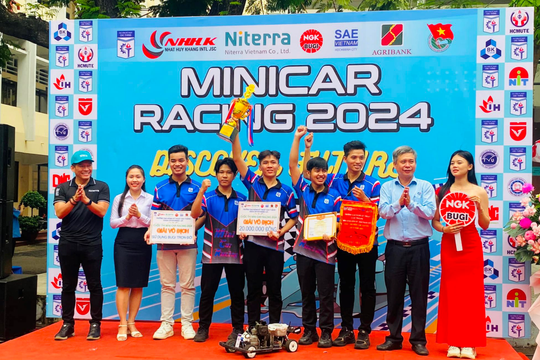Trường CĐ Kỹ thuật Cao Thắng giành giải Nhất cuộc thi xe mô hình tự chế Mini Car Racing 2024