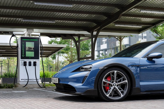 Porsche cùng đối tác Charge+ mở rộng mạng lưới trạm sạc công suất cao từ Đông Nam Á đến Việt Nam