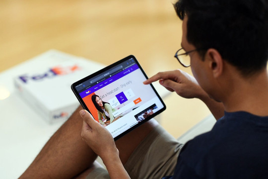FedEx ra mắt bộ tài liệu mới hướng dẫn vận hành Thương mại Điện tử xuyên biên giới