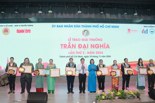 TP.HCM trao Giải thưởng Trần Đại Nghĩa năm 2024 cho 10 nhà giáo