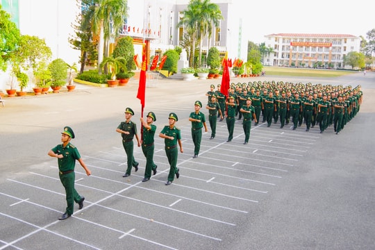 Nỗ lực tập luyện cho Lễ kỷ niệm 50 năm Ngày Giải phóng miền Nam