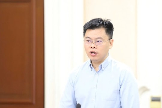 Viện trưởng Viện Nghiên cứu phát triển Thành phố được giao thêm nhiệm vụ