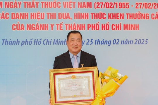 Thầy thuốc Ưu tú BS.CKII Nguyễn Văn Tiến - Trưởng khoa Ngoại 2, Bệnh viện Ung bướu TP.HCM 30 năm vẹn nguyên ước mơ được giúp đỡ và cứu người